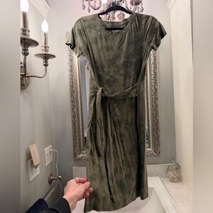 Pact Organic Cotton Olive Tie-Dye Midi Dress